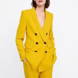 Zara yellow mustard blazer — size small, used once for photoshoot